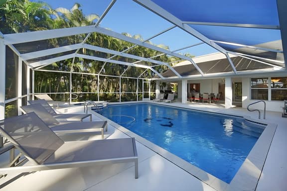 NEW - Top 4 BR waterfront villa with gulf access